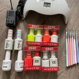 DND gel an regular polish. Light. Top and base coat. Detail brush’s